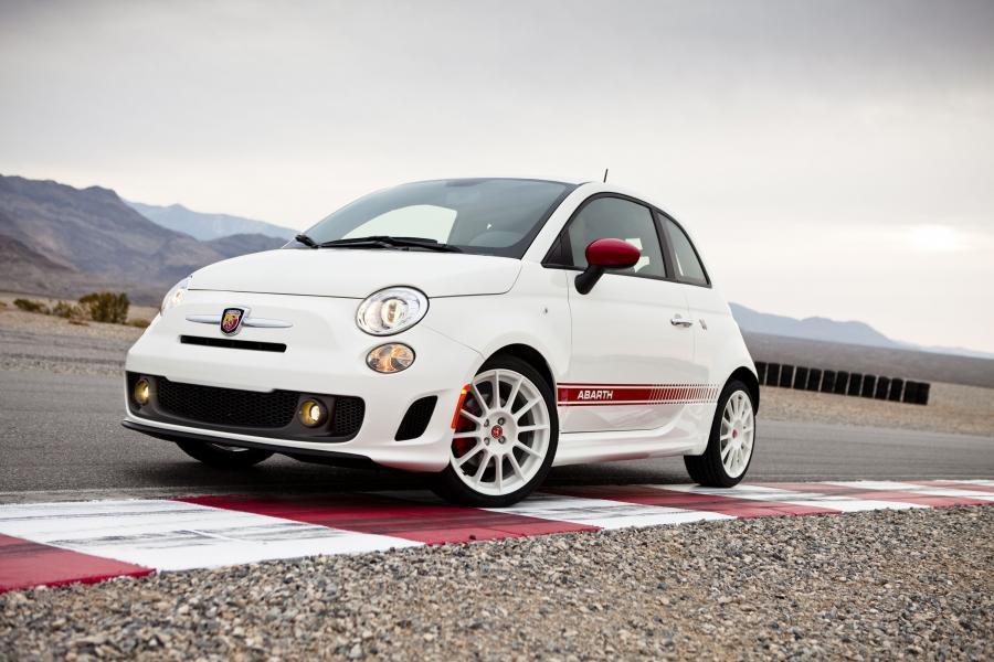  Fiat 500 Abarth 2012 года  (NA) (фото 24 из 49)